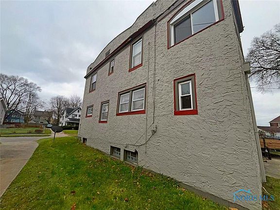 2nd image of 1348 Thatcher Dr