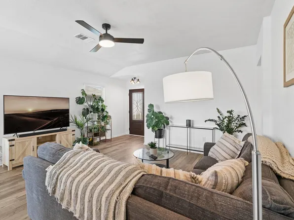 6301 Diamondleaf Bnd, Austin, TX 78724