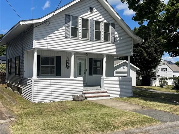 35 Sparks St, Lowell, MA 01854