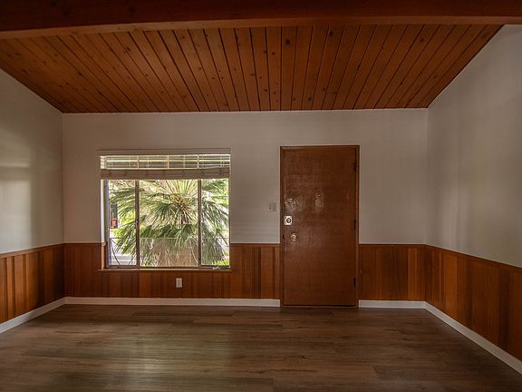 2nd image of 6300 Coldwater Canyon Ave #6304-1/2