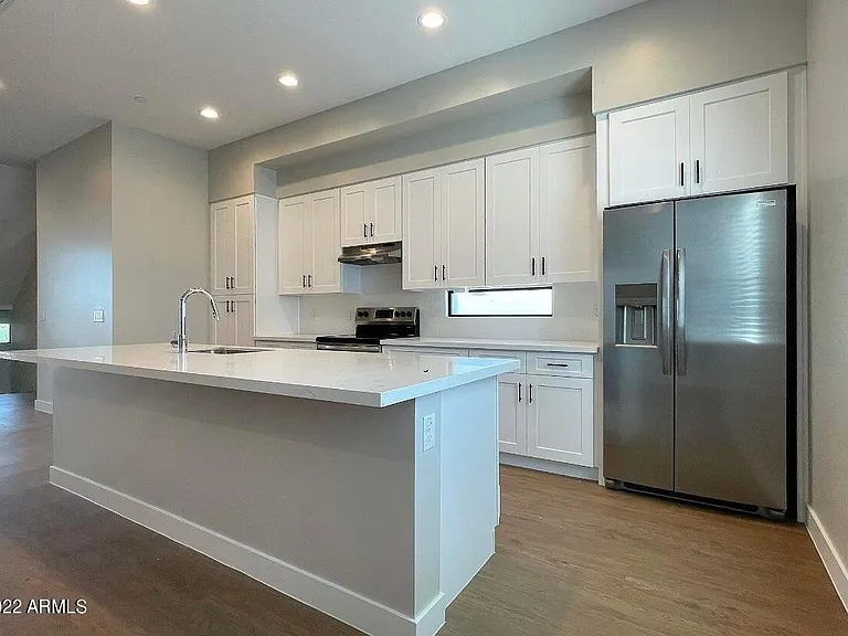 3215 E Flower St #20 — Photo 26