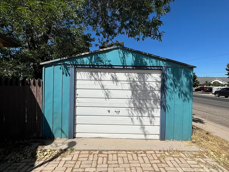 397 N 400 W #B — Photo 8