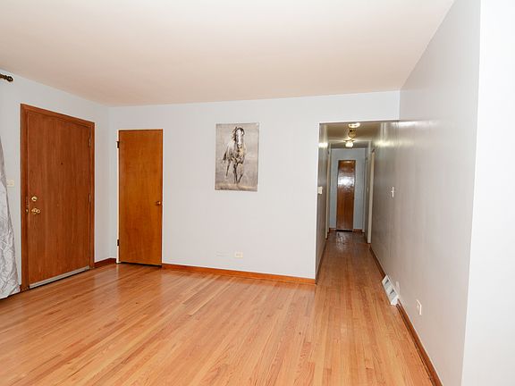 3rd image of 13 E Central Ave