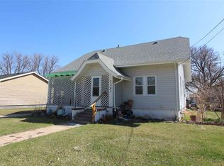 1121 Locust St, Sutherland, NE 69165