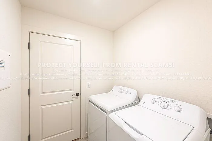 220 S Nightfall Ave — Photo 13