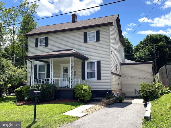 4 Centennial St, Frostburg, MD 21532