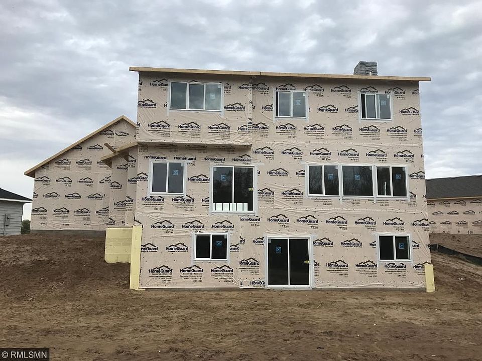 2nd image of 23514 Undercliff Ct NW