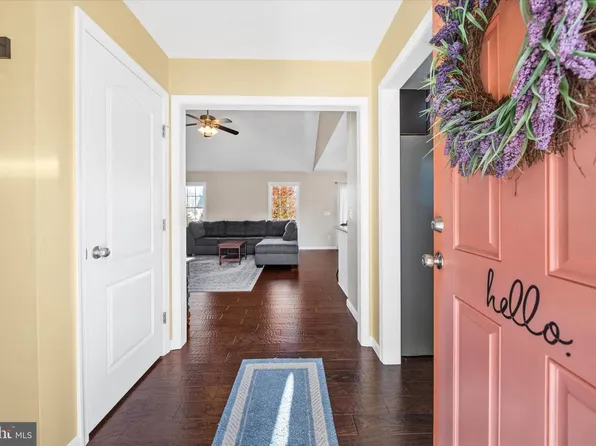 25 E Buck Point Rd, Clayton, DE 19938