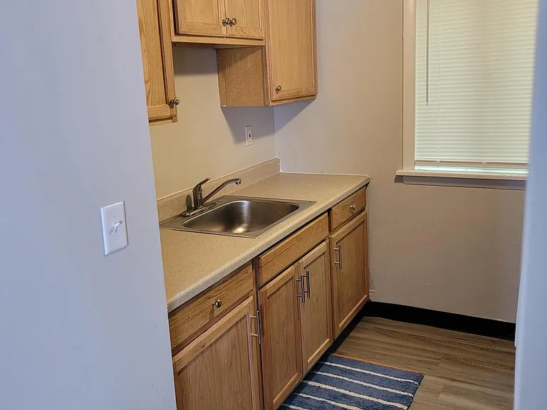 707 Saint Marys Dr — Photo 2
