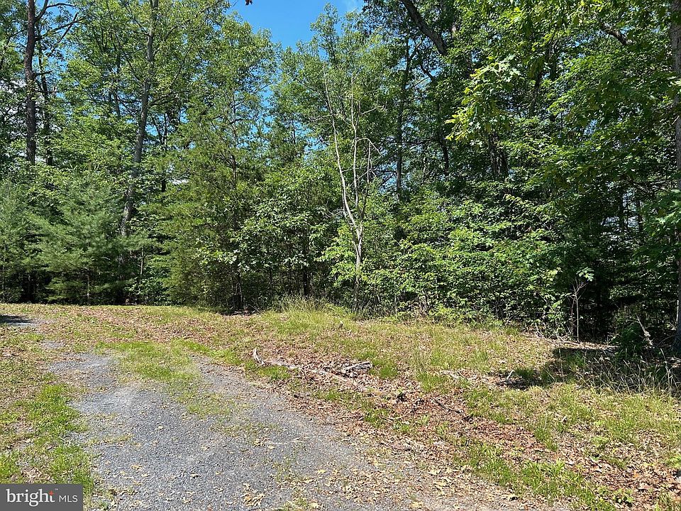 2nd image of Great Lake Dr