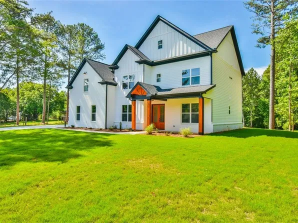 416 Double Springs Rd SW, Monroe, GA 30656