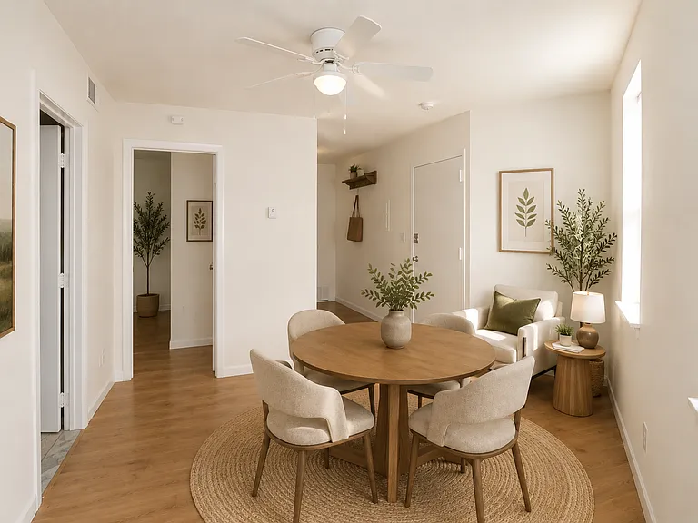2435 Grays Ferry Ave — Photo 4