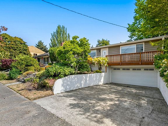 2nd image of 3616 33rd Ave W