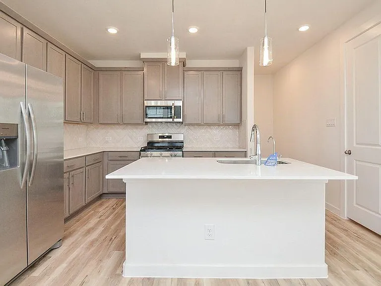 3249 Loam Ln — Photo 7