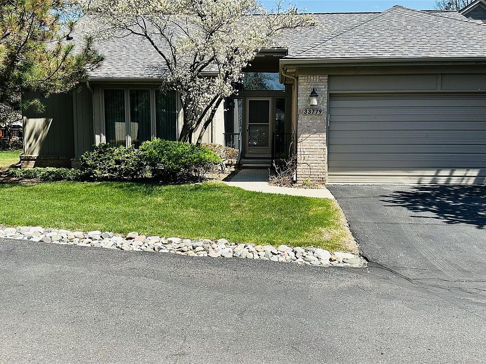 1st image of 33779 Vista Dr
