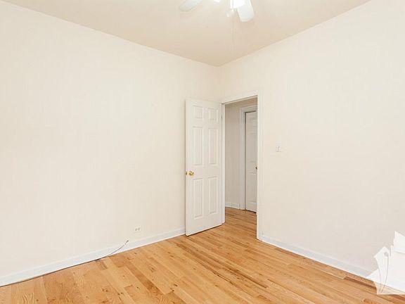 3rd image of 3720 N Pine Grove Ave #2E5