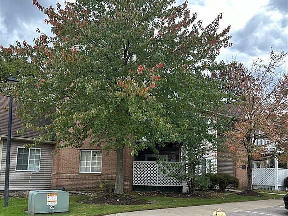 2nd image of 320 Village Pointe Dr #3C
