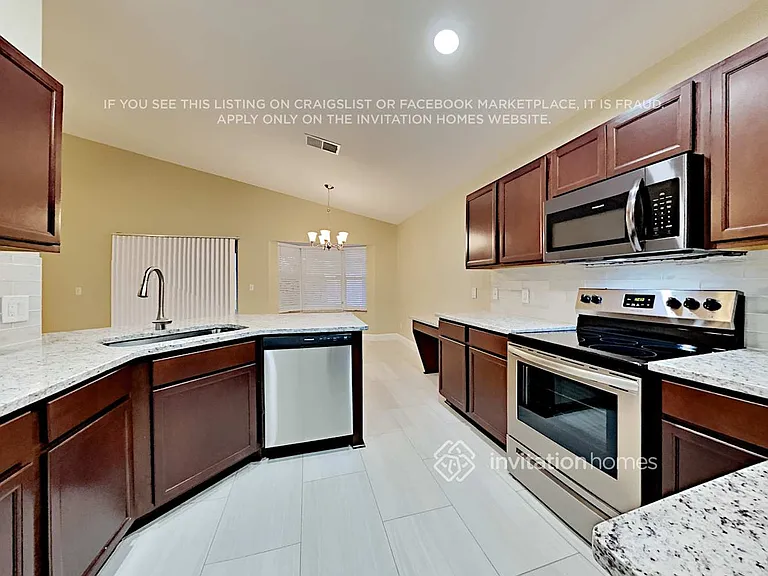 12863 Downstream Cir — Photo 8