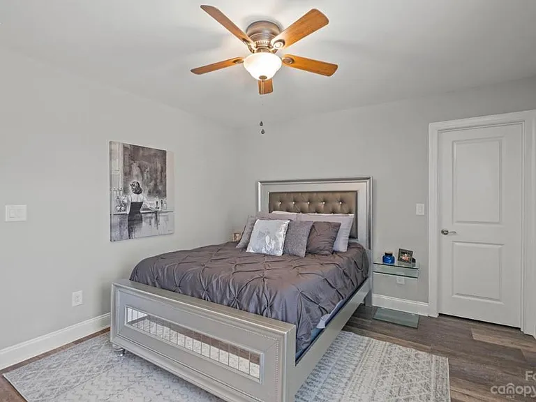 1003 Angora Ct — Photo 39