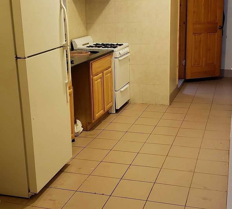 1st image of 17 Eldridge St #4
