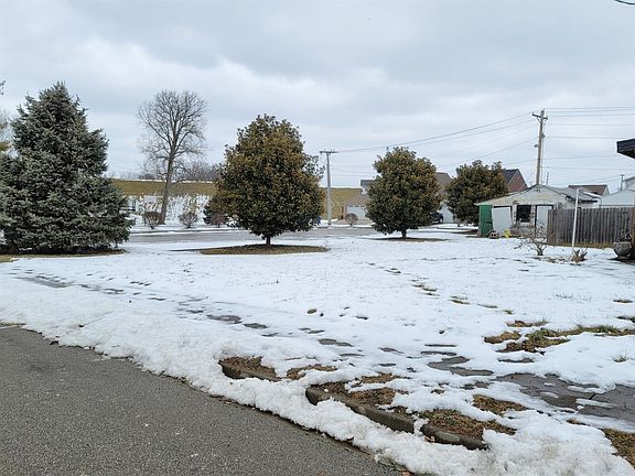 2nd image of 515 Euphemia St Lot 390