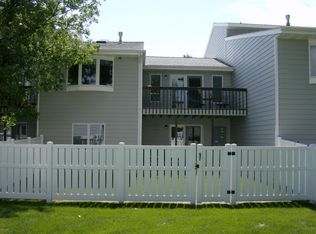 3212 Meadowood Ln, Great Falls, MT 59404
