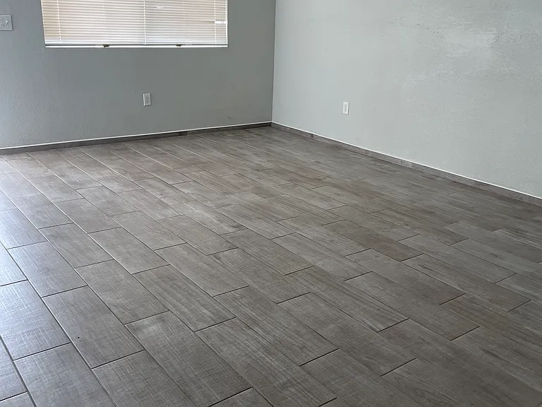 1157 Rancho Elegante Dr — Photo 2