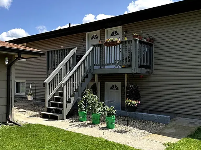 5160 Seaton Hall Dr #1 — Photo 7