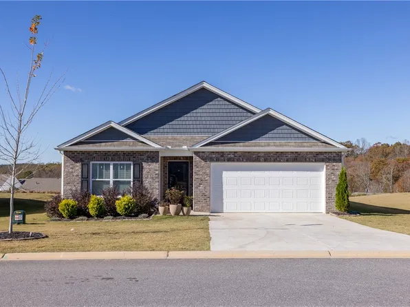 217 Millhone Way, Pendleton, SC 29670
