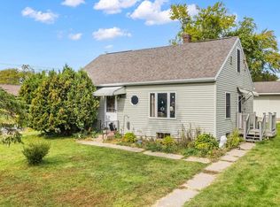 827 Western St, Marshfield, WI 54449