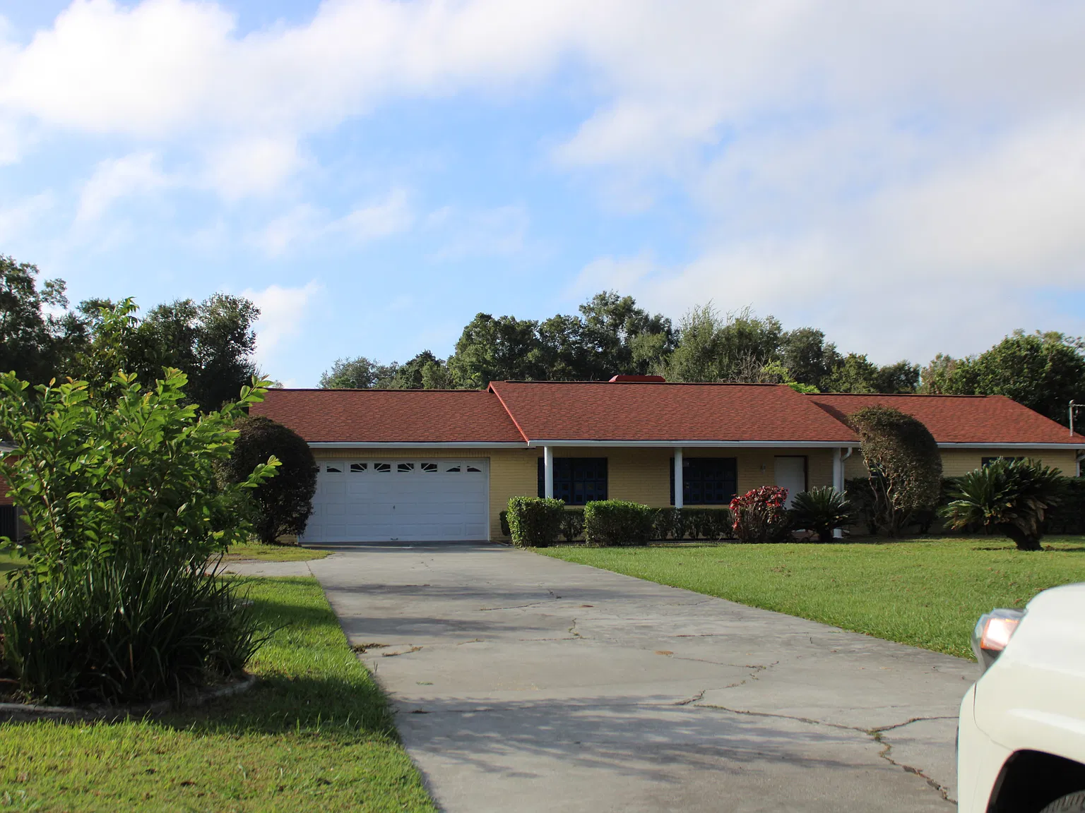 3 bed, 1620 sqft, $3,000 — Photo 2