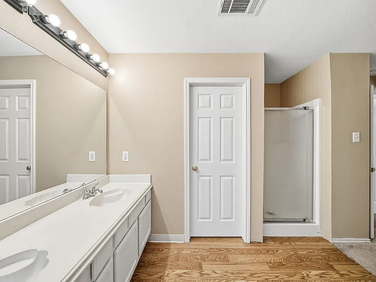4323 Ringrose Dr — Photo 27