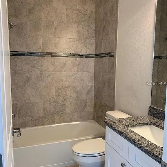 266 Rockwood St NW — Photo 5