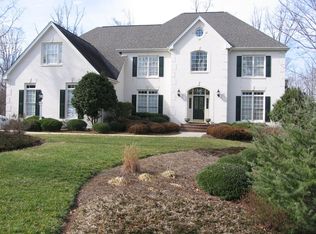 508 Greyfriars Ln, Cary, NC 27518