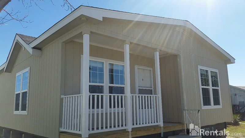 1st image of 606 Ewing Way