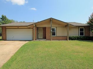400 W Timberlane Ave S, Broken Arrow, OK 74011