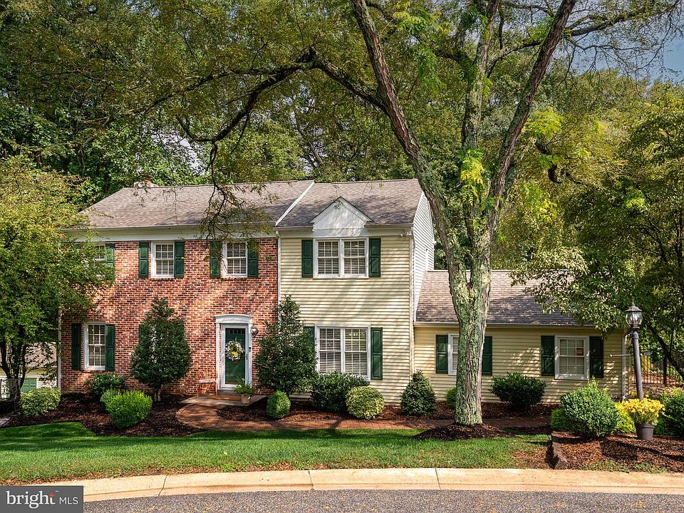 1st image of 28 Patriot Ln