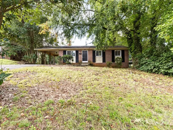 2939 Ravencroft Dr, Charlotte, NC 28208