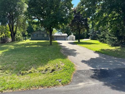 9340 Pierson Lake Dr, Chaska, MN, 55318