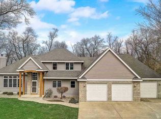8407 N Ridge Trl, Milton, WI 53563