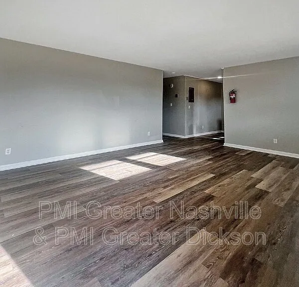 542 Ashe Ave #A-7 — Photo 2