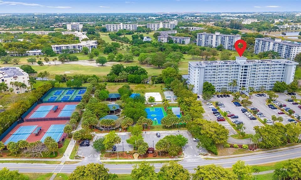 1st image of 4015 W Palm Aire Drive #304