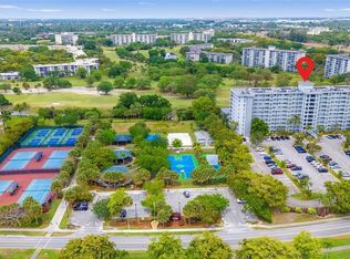4015 W Palm Aire Dr APT 304, Pompano Beach, FL 33069