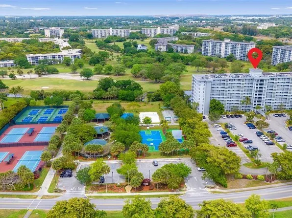 4015 W Palm Aire Drive #304, Pompano Beach, FL 33069