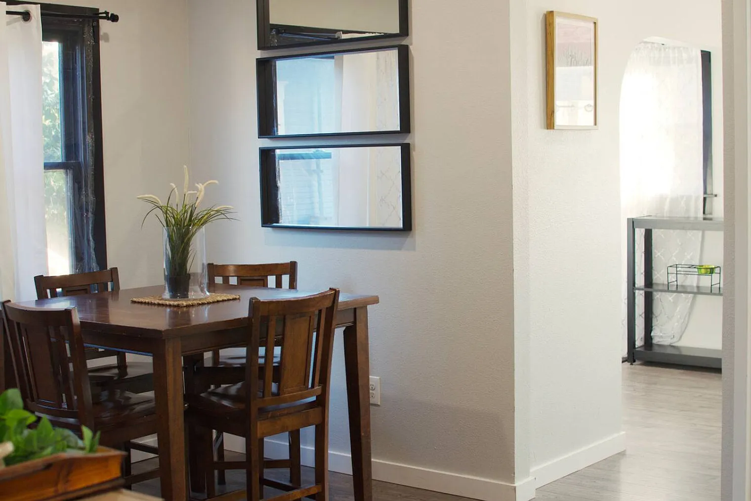 3 bed, 2.0 bath, 1496 sqft, $6,403 — Photo 2