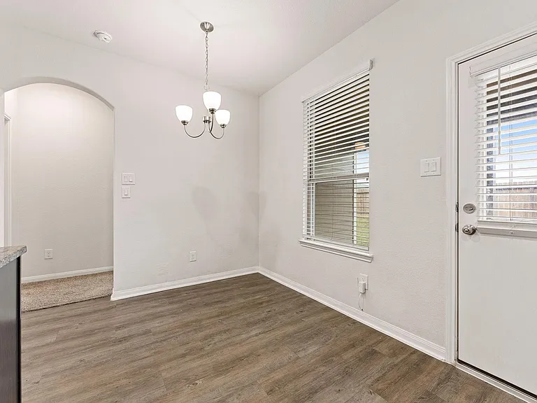 15837 Roberto Clemente Ct — Photo 20