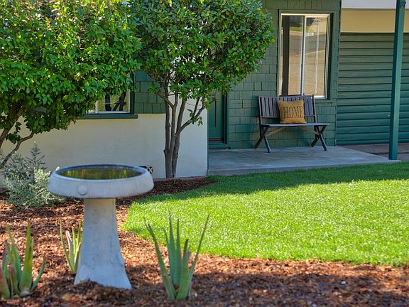 5th image of 3720 Los Olivos Ln