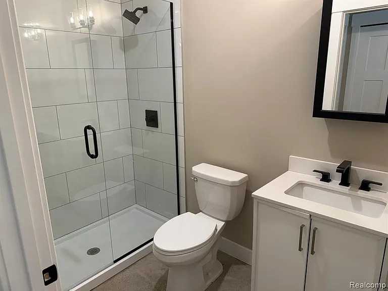 23742 Greater Mack Ave — Photo 10