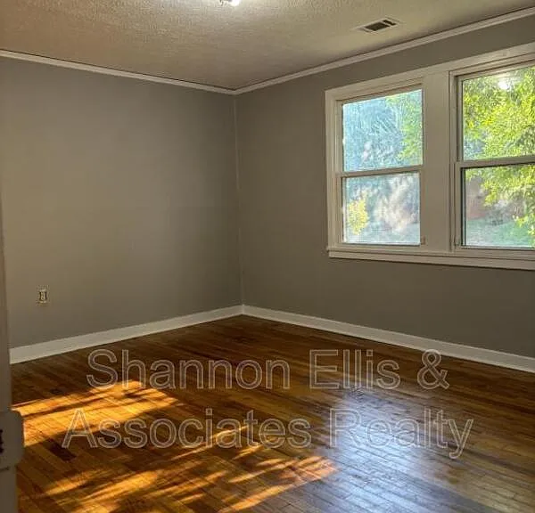 1780 Cahoon St SW — Photo 12