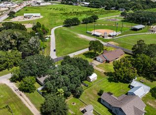 3027 Poppy St, Needville, TX 77461